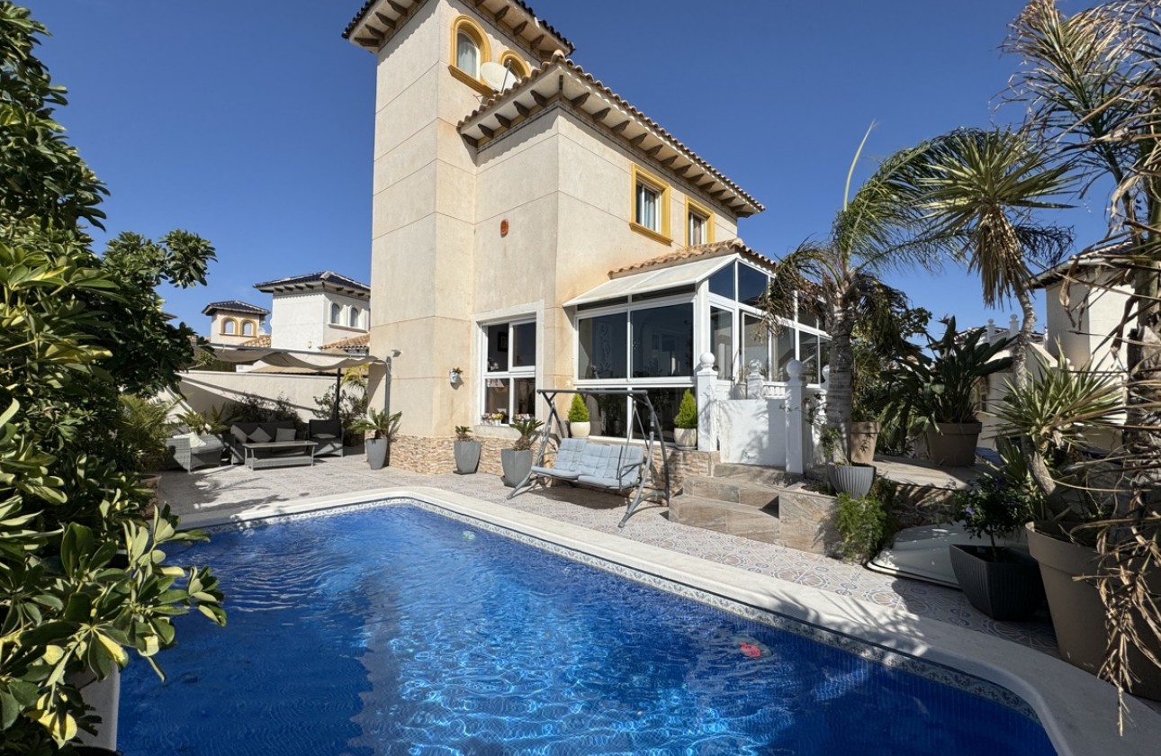 Begagnad - Fristående Villa - Orihuela Costa - La Zenia