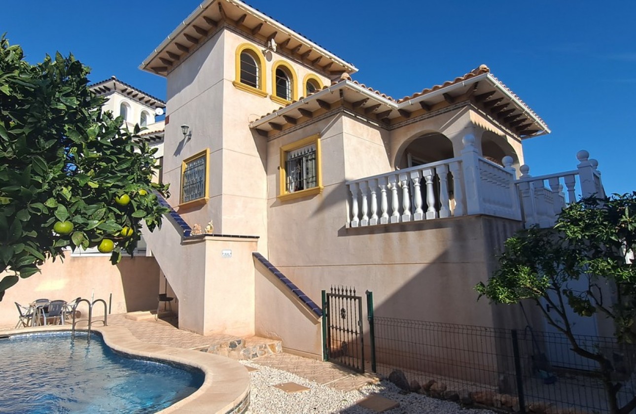 Begagnad - Fristående Villa - Orihuela Costa - La Zenia