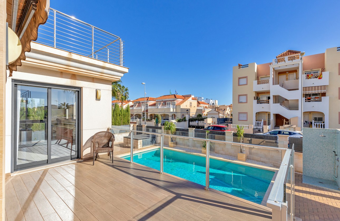 Begagnad - Fristående Villa - Orihuela Costa - La Zenia