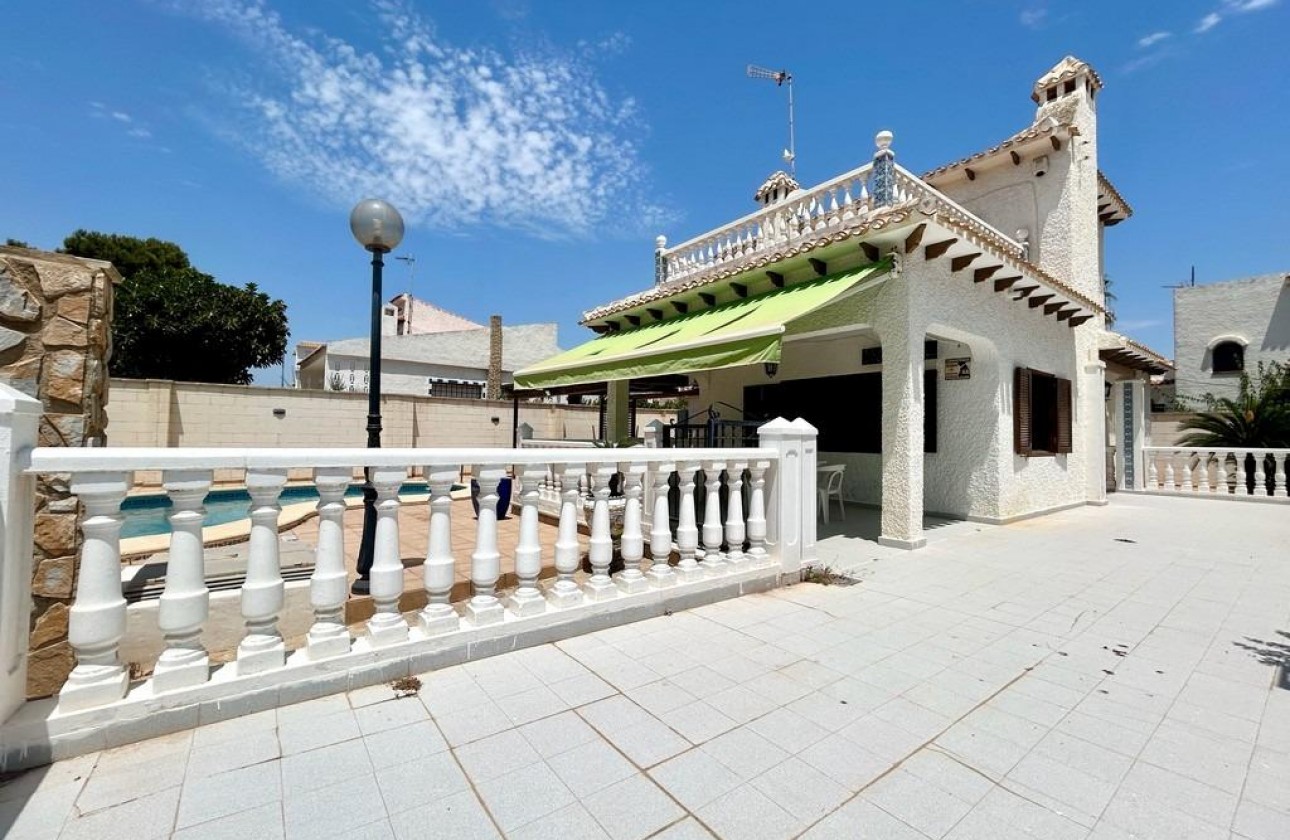 Begagnad - Fristående Villa - Orihuela Costa - La Zenia