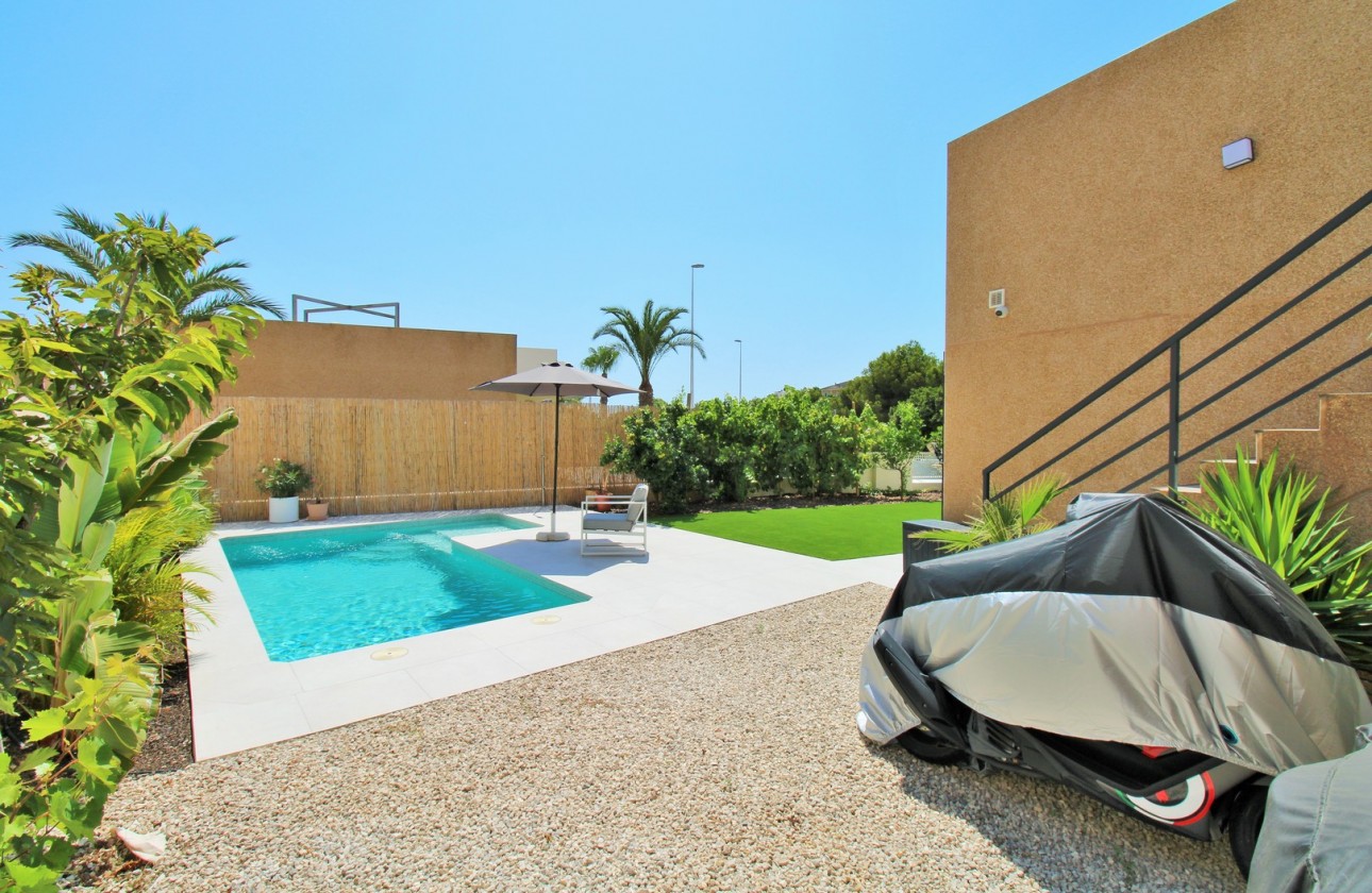 Begagnad - Fristående Villa - Orihuela Costa - La Zenia