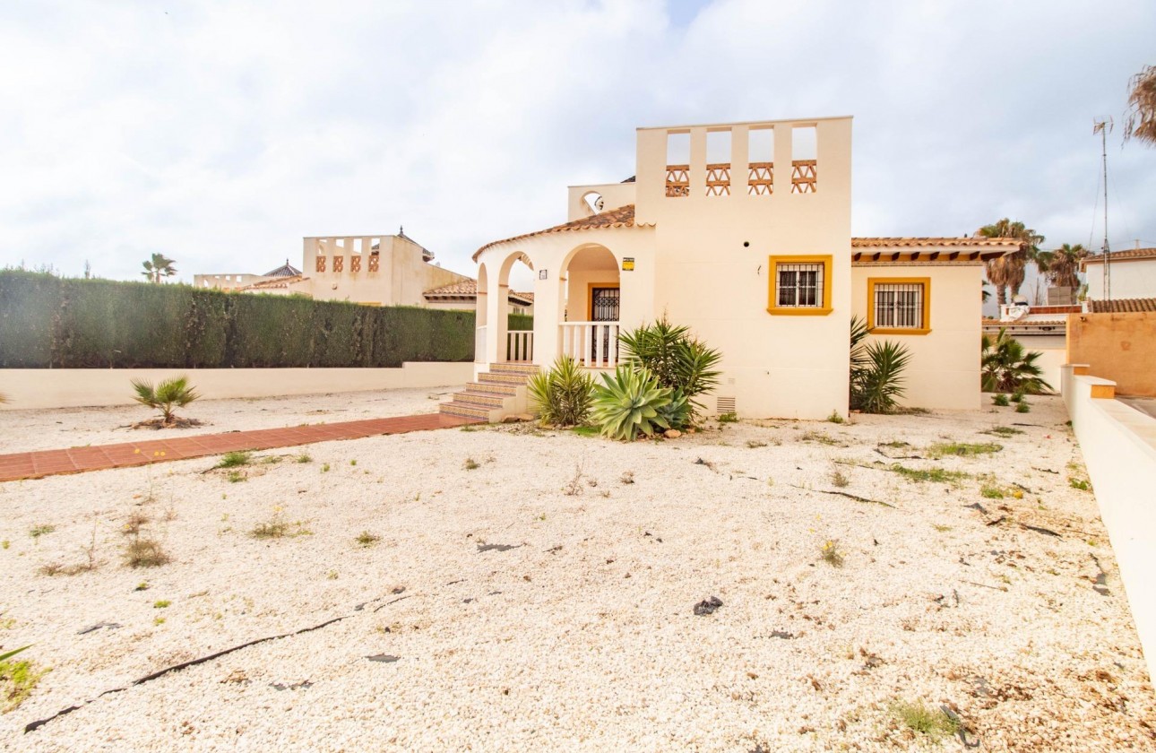 Begagnad - Fristående Villa - Orihuela Costa - Lomas de Cabo Roig