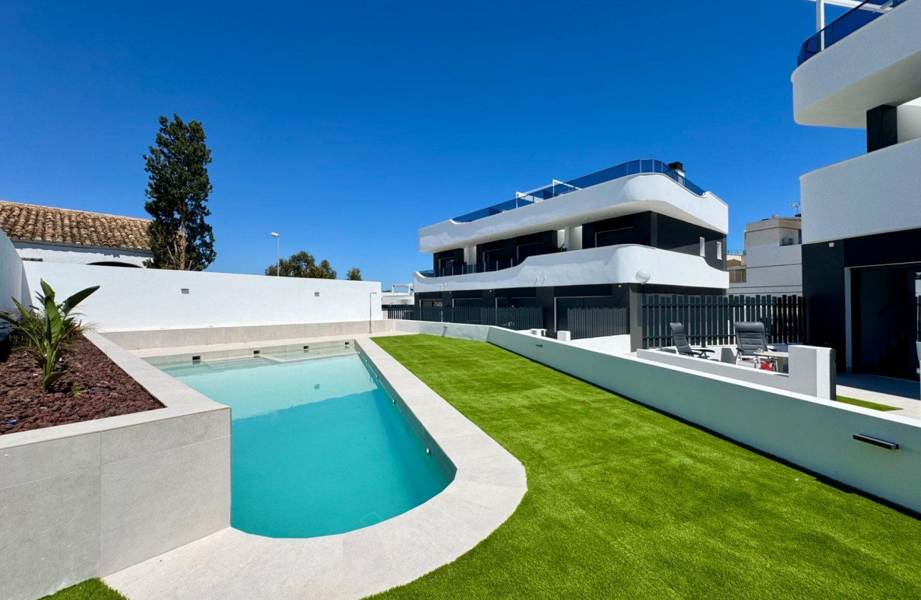 Begagnad - Fristående Villa - Orihuela Costa - Lomas de Cabo Roig