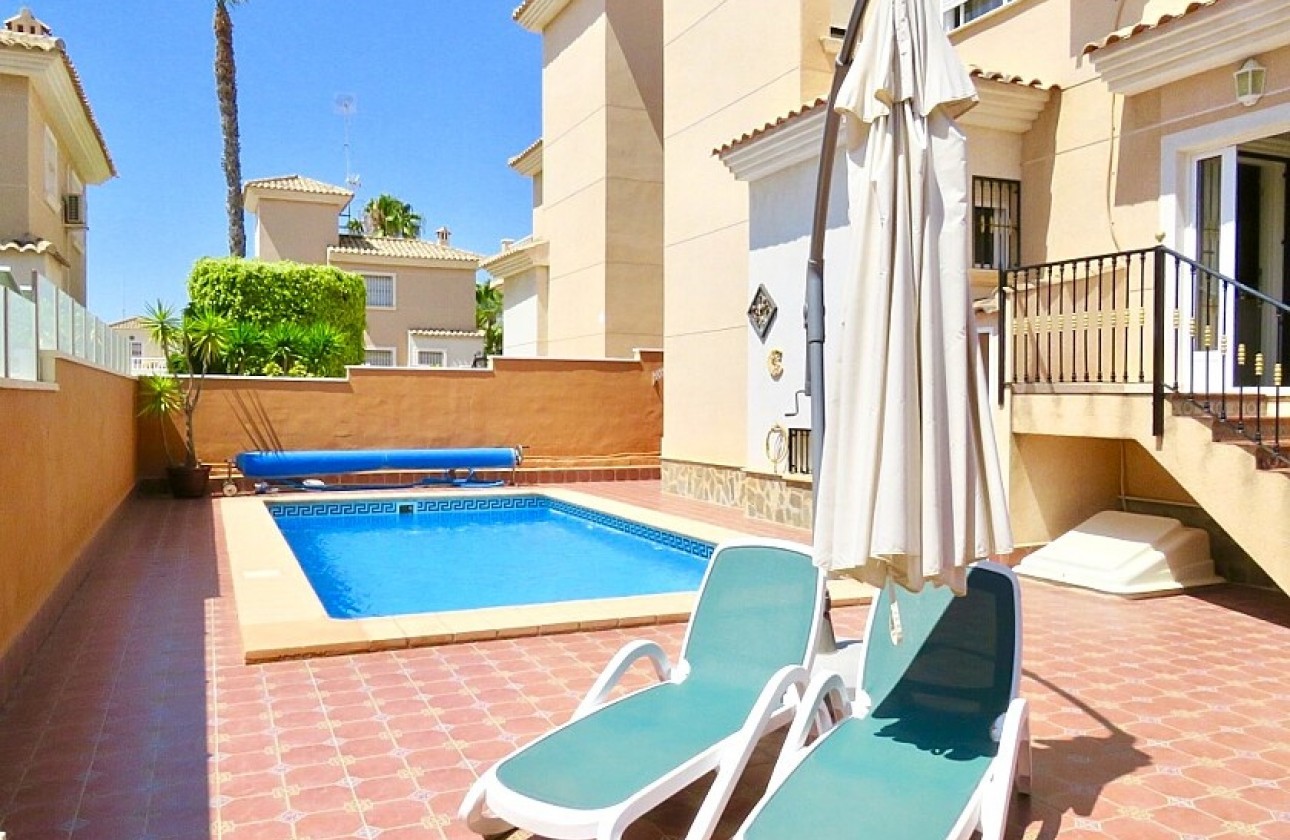 Begagnad - Fristående Villa - Orihuela Costa - Los Altos