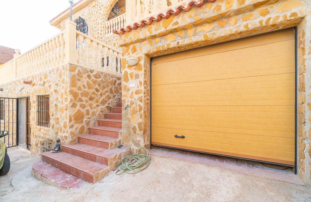 Begagnad - Fristående Villa - Orihuela Costa - Los Balcones - Los Altos del Edén