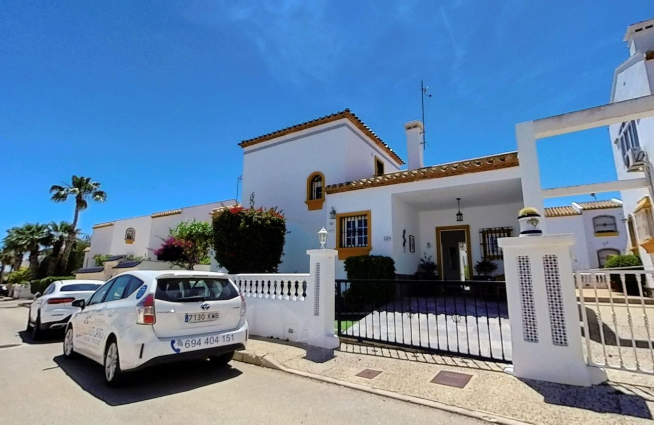 Begagnad - Fristående Villa - Orihuela Costa - Los Dolses