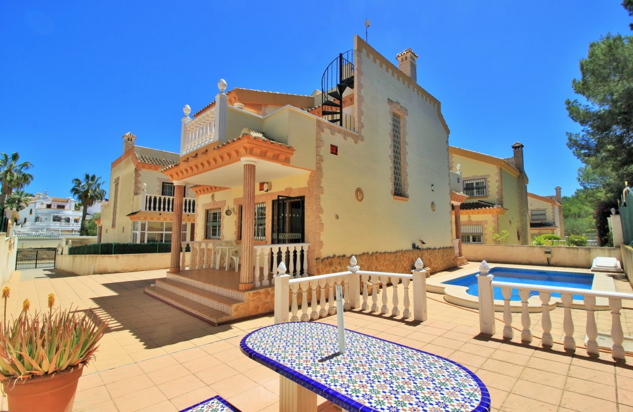 Begagnad - Fristående Villa - Orihuela Costa - Los Dolses