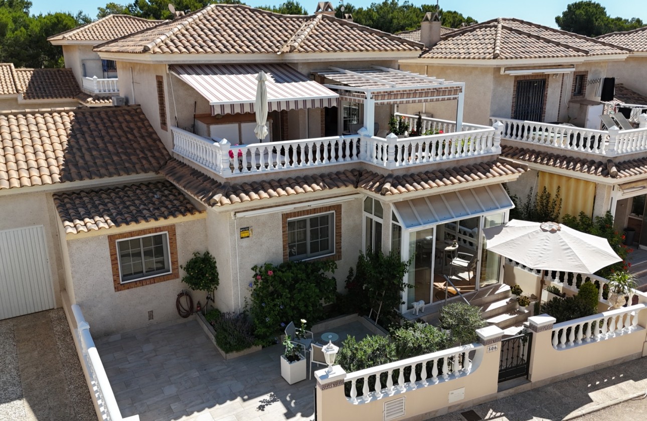 Begagnad - Fristående Villa - Orihuela Costa - Los Dolses
