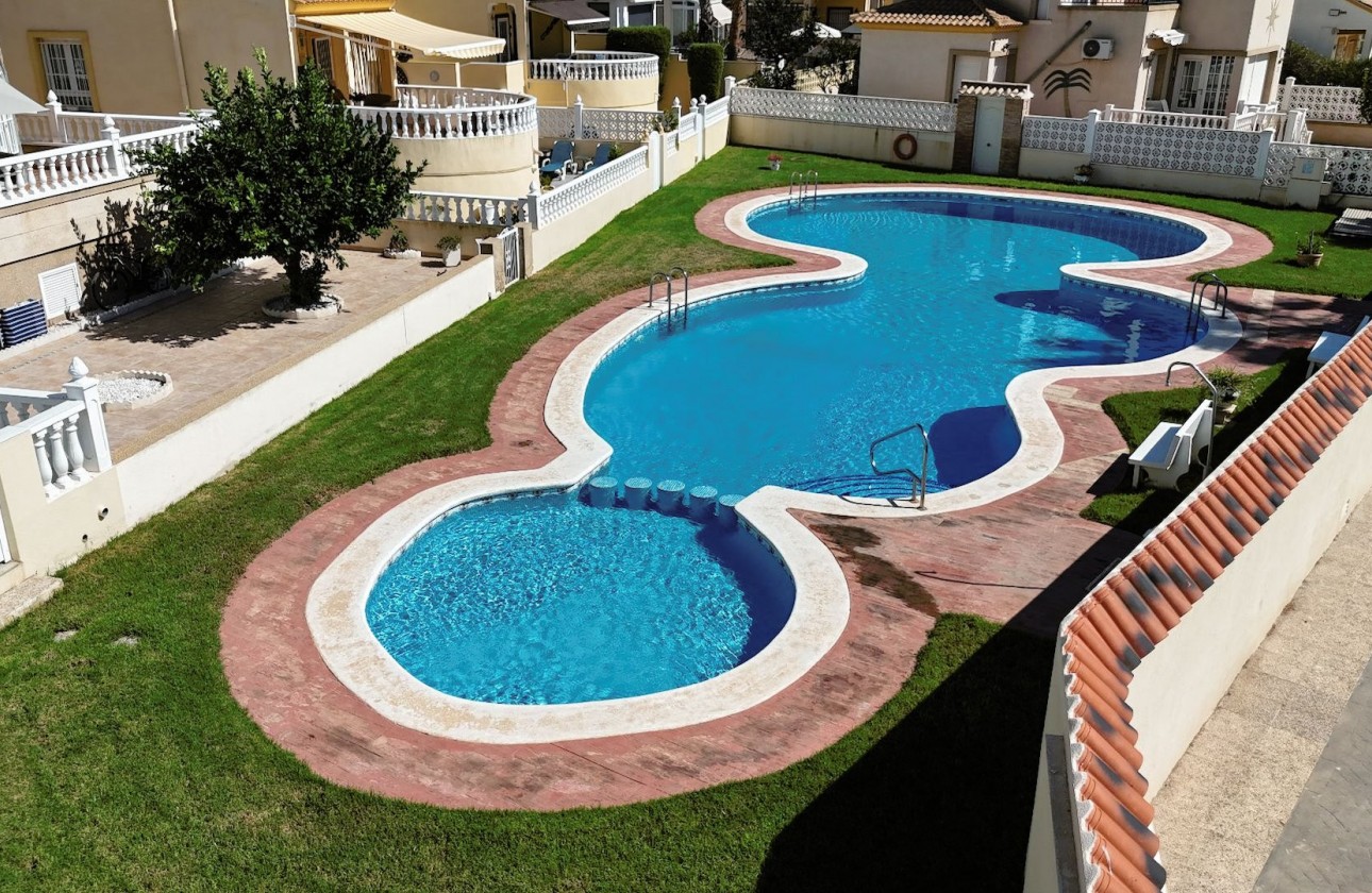 Begagnad - Fristående Villa - Orihuela Costa - Playa Flamenca