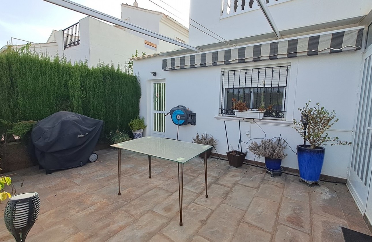 Begagnad - Fristående Villa - Orihuela Costa - Punta Prima