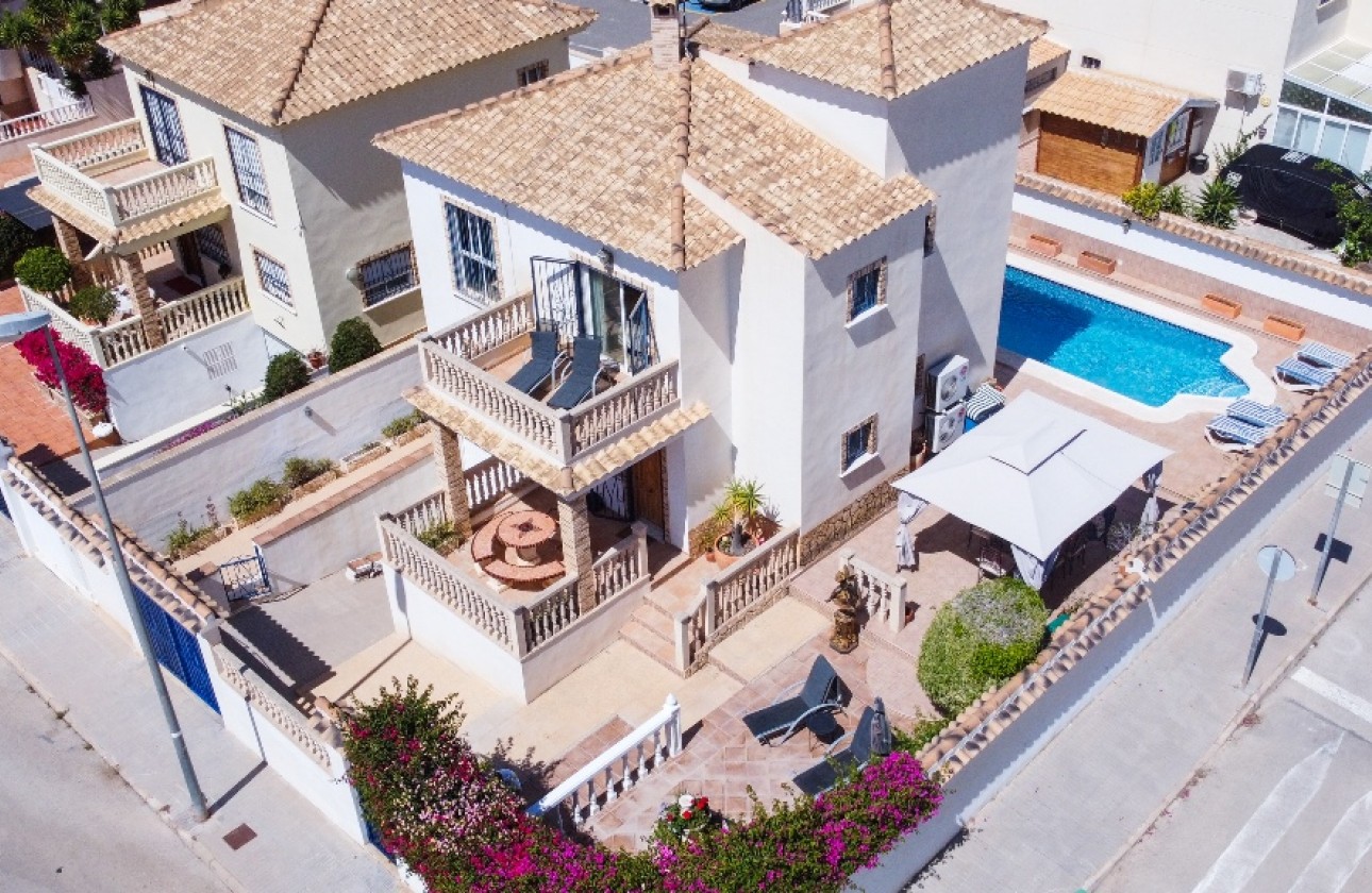 Begagnad - Fristående Villa - Orihuela Costa - Punta Prima