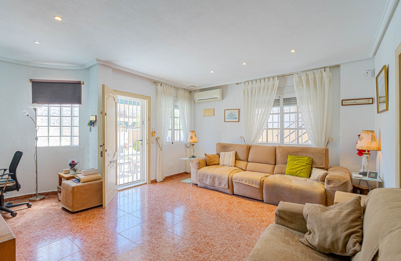 Begagnad - Fristående Villa - Orihuela Costa - Punta Prima