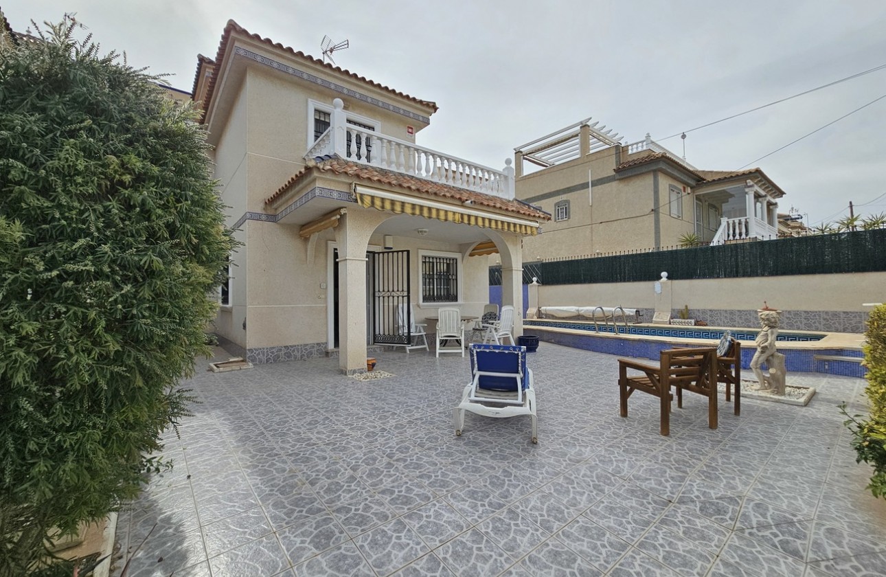 Begagnad - Fristående Villa - Orihuela Costa - Villamartín