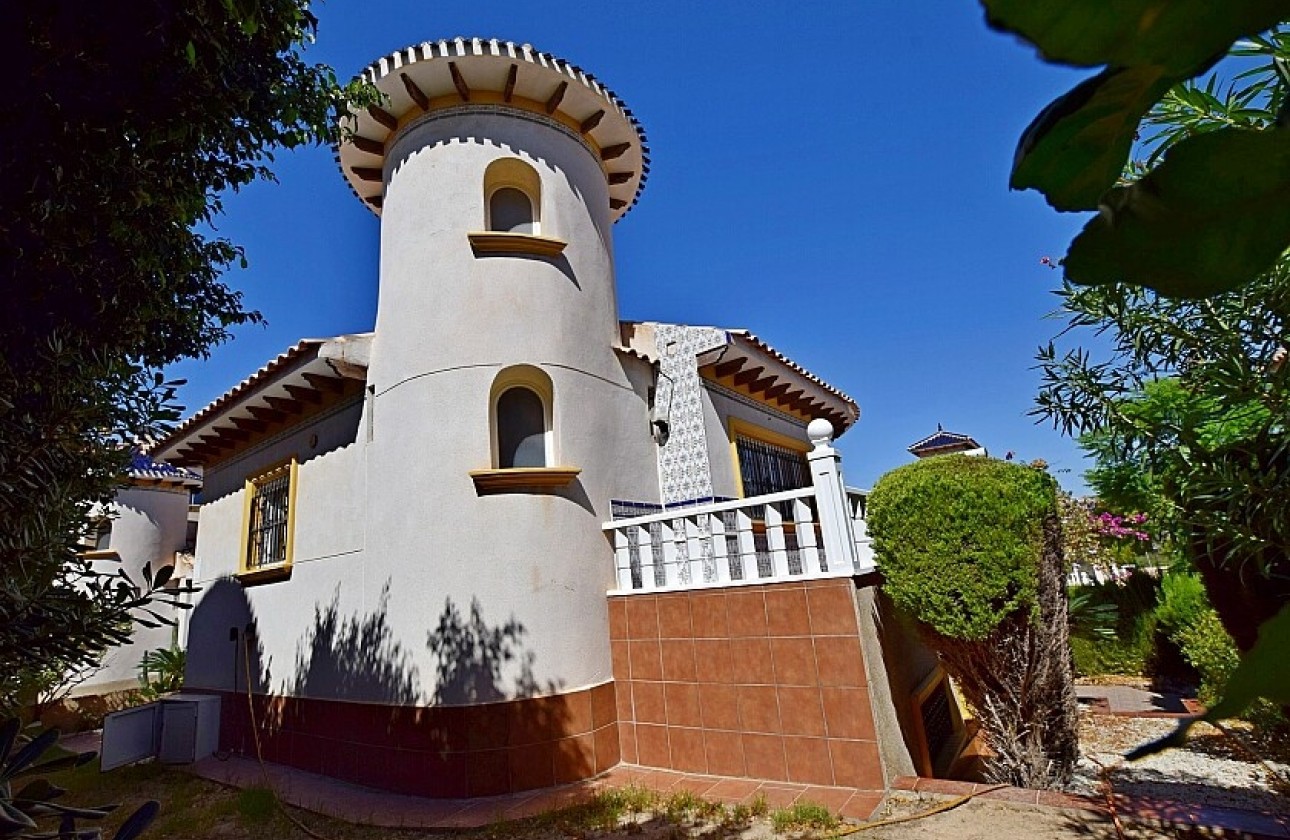 Begagnad - Fristående Villa - Orihuela Costa - Villamartín