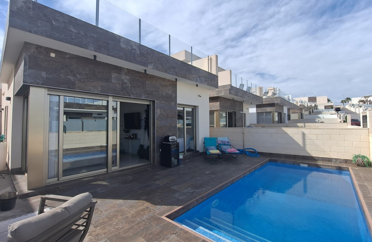 Begagnad - Fristående Villa - Orihuela Costa - Villamartín