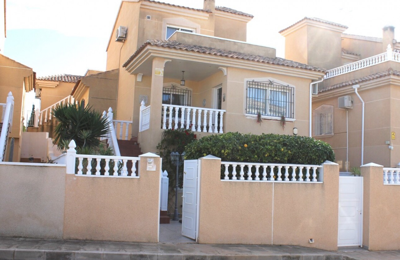 Begagnad - Fristående Villa - Orihuela Costa - Villamartín