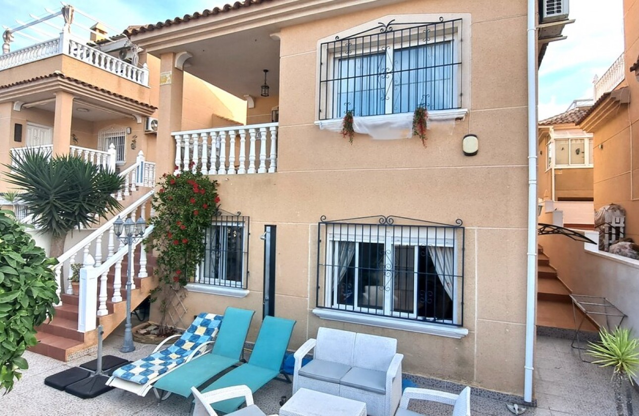 Begagnad - Fristående Villa - Orihuela Costa - Villamartín