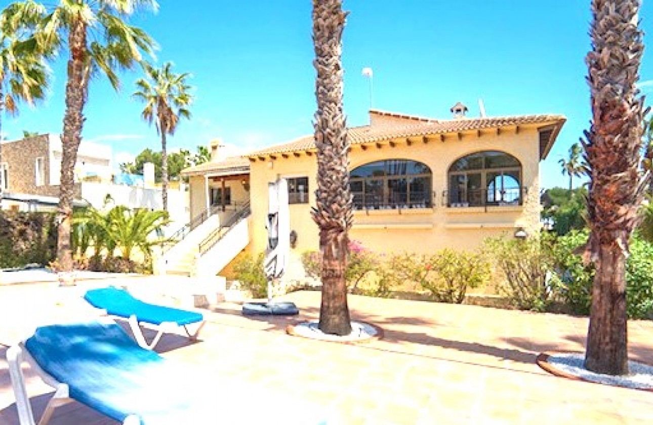 Begagnad - Fristående Villa - Orihuela Costa - Villamartín