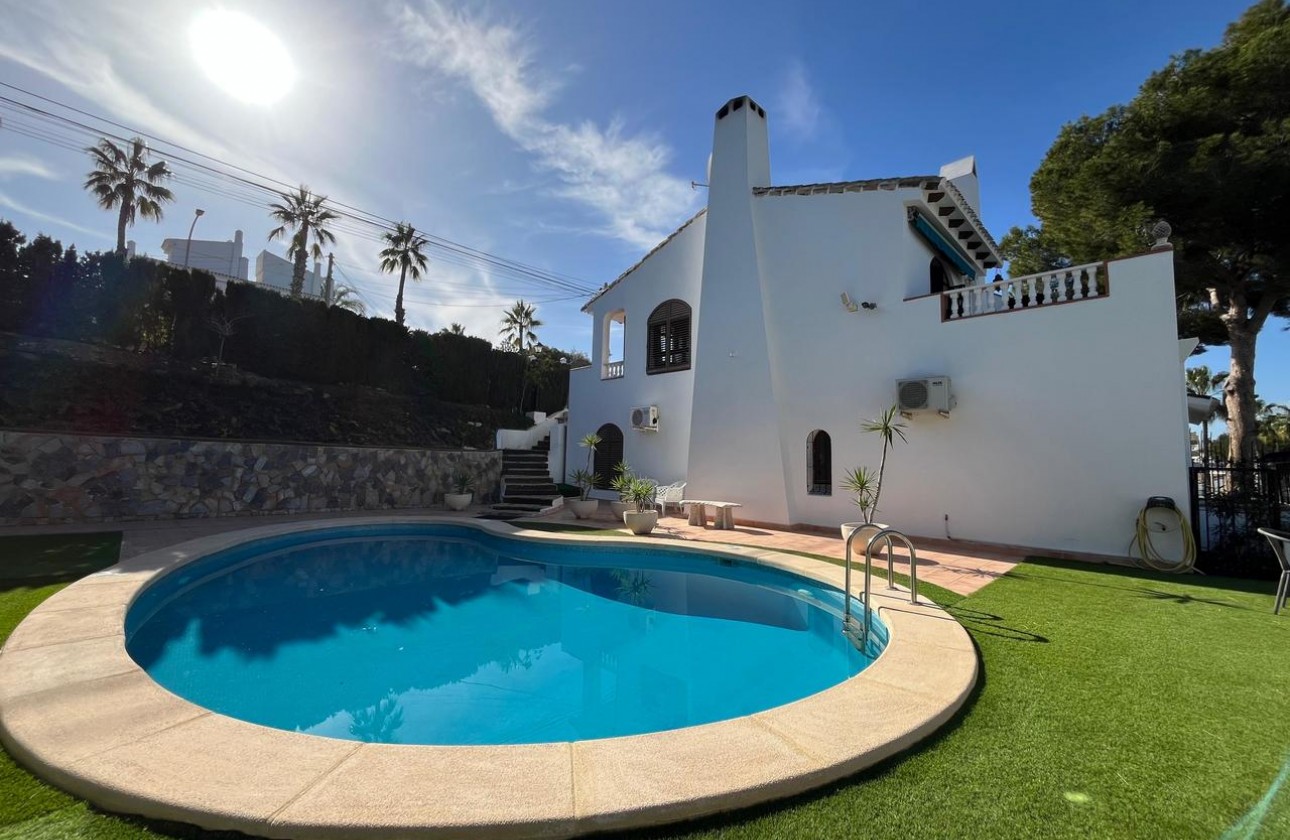 Begagnad - Fristående Villa - Orihuela Costa - Villamartín