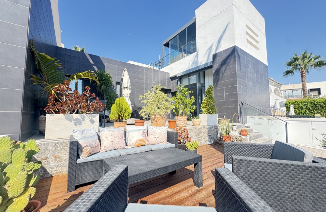 Begagnad - Fristående Villa - Orihuela Costa - Villamartín