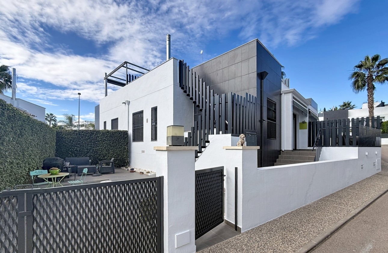 Begagnad - Fristående Villa - Orihuela Costa - Villamartín