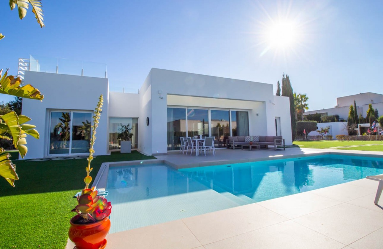 Begagnad - Fristående Villa - Orihuela - Las Colinas Golf