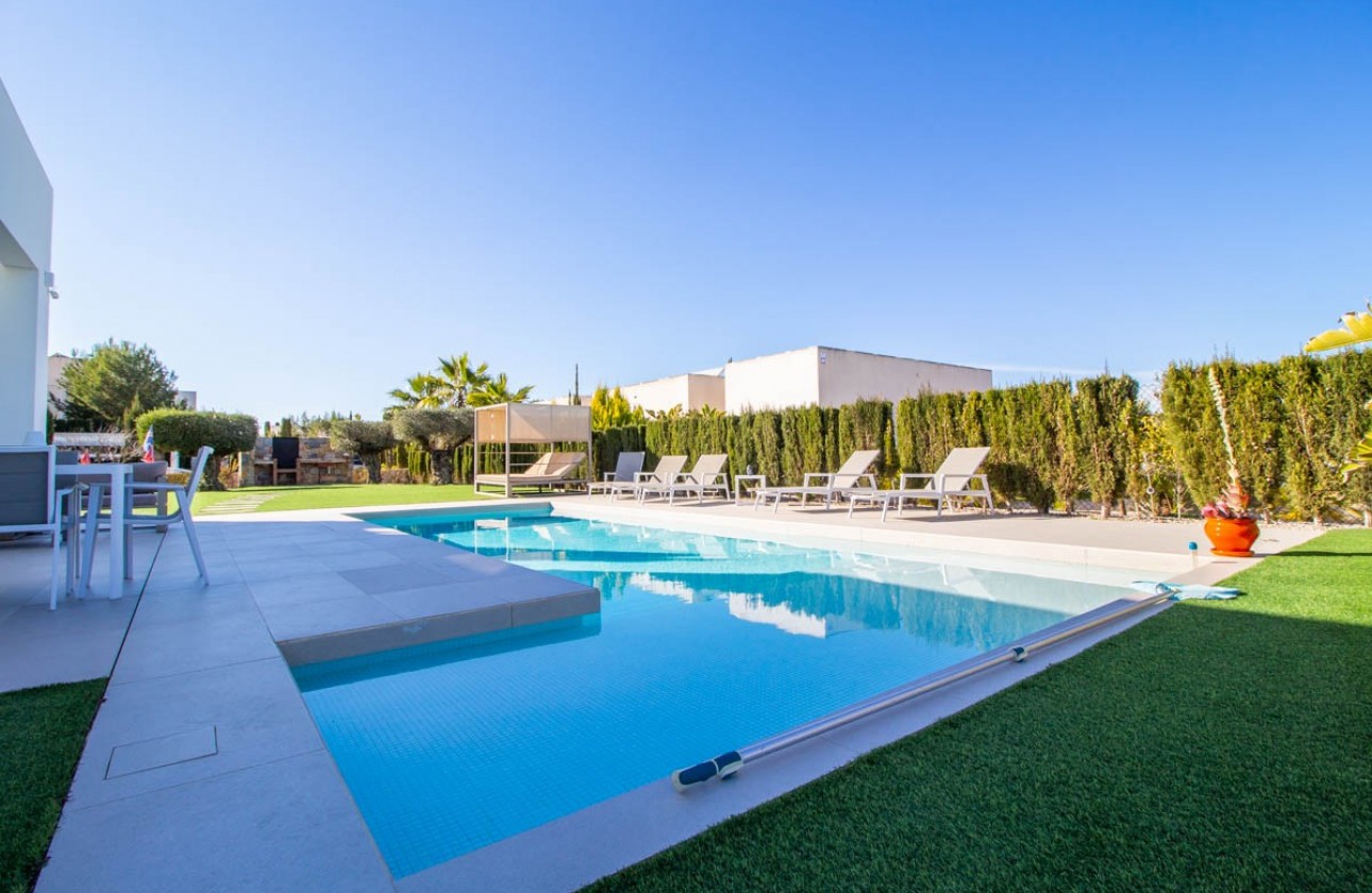 Begagnad - Fristående Villa - Orihuela - Las Colinas Golf