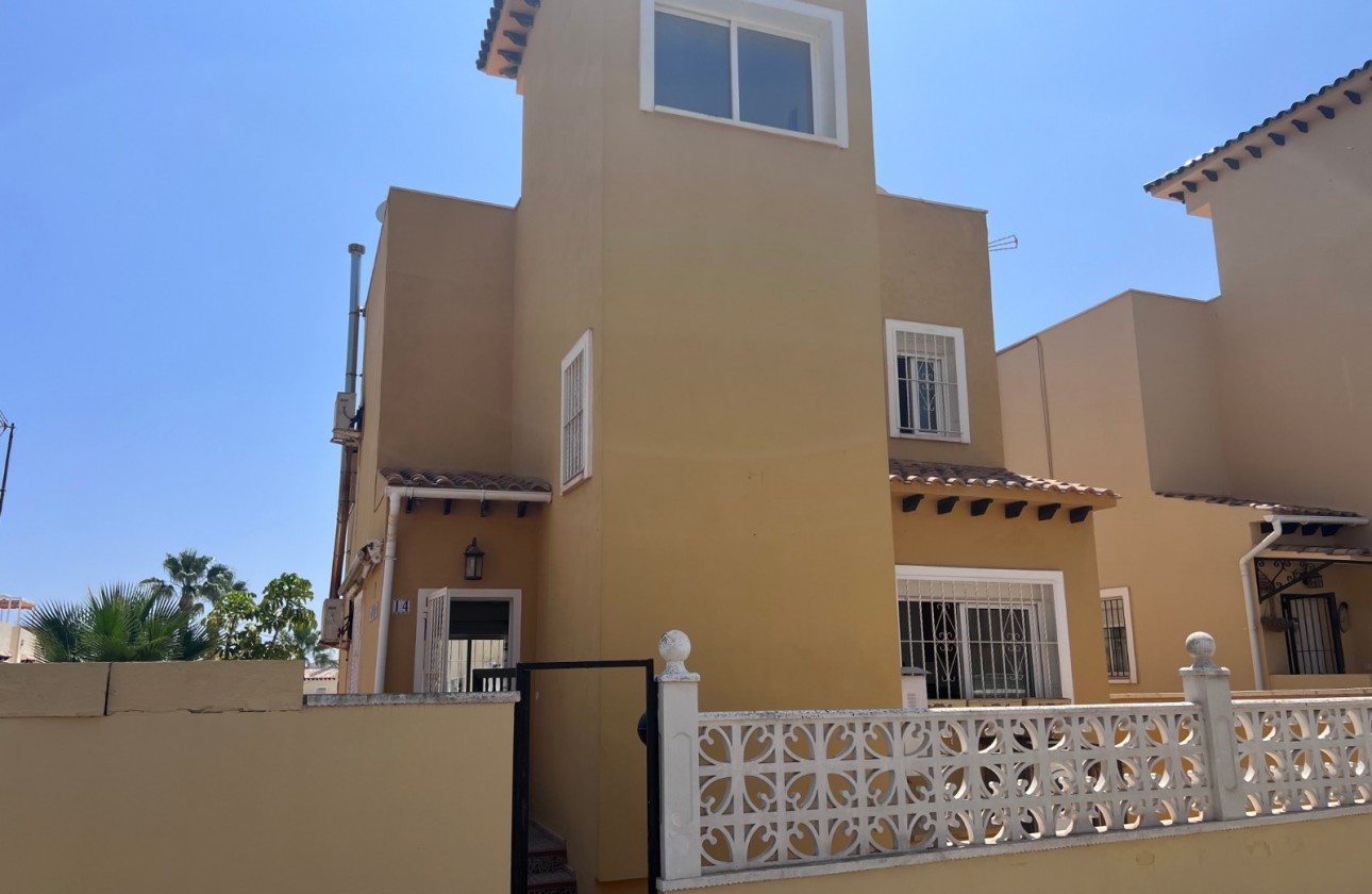 Begagnad - Fristående Villa - Orihuela - Villamartín