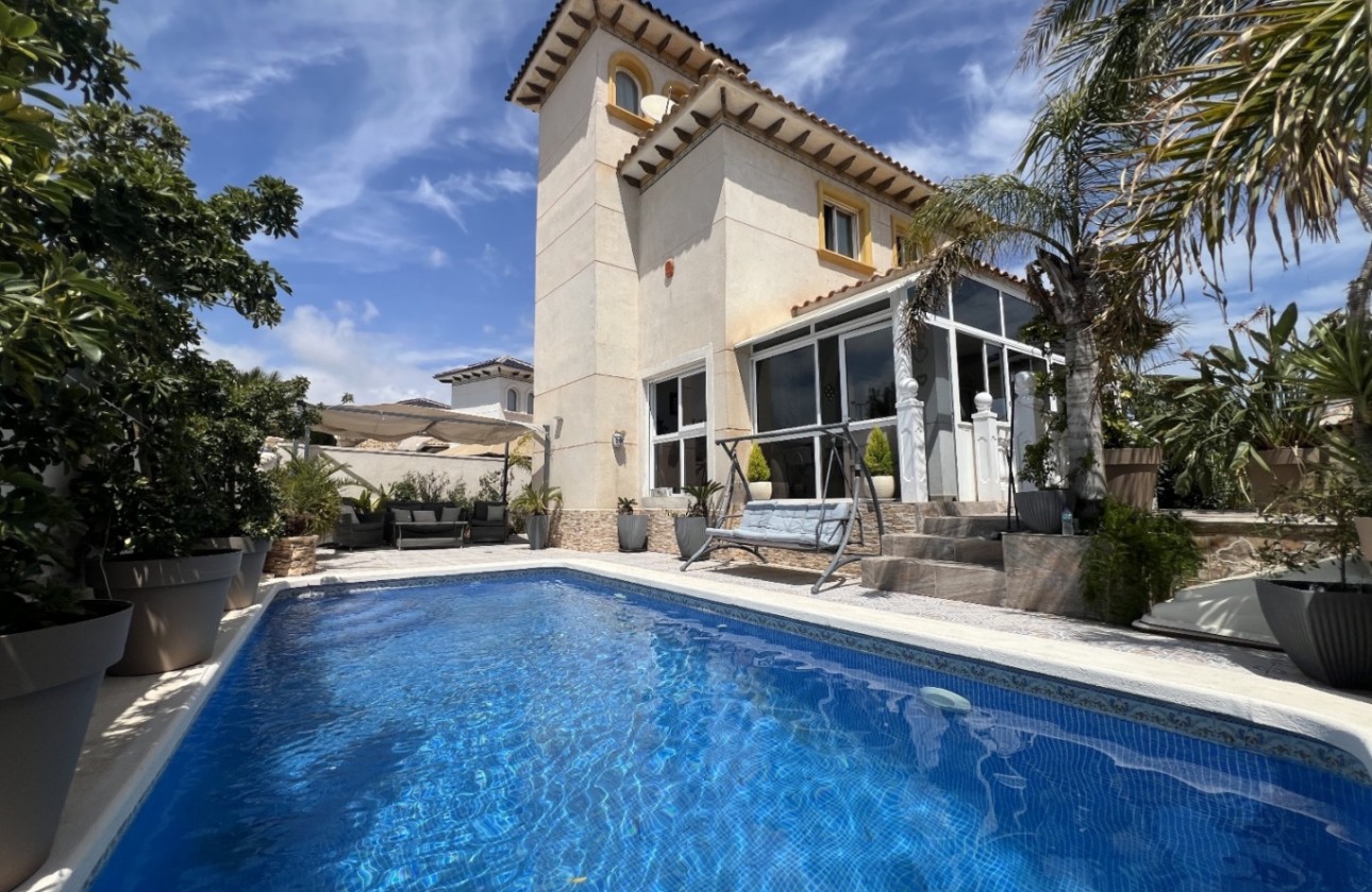 Begagnad - Fristående Villa - Orihuela