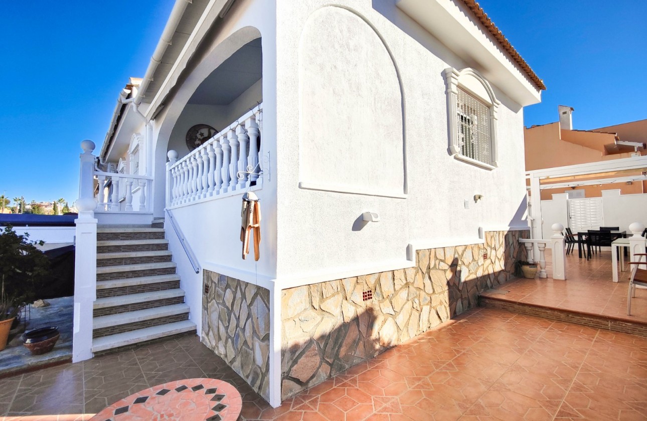 Begagnad - Fristående Villa - Rojales