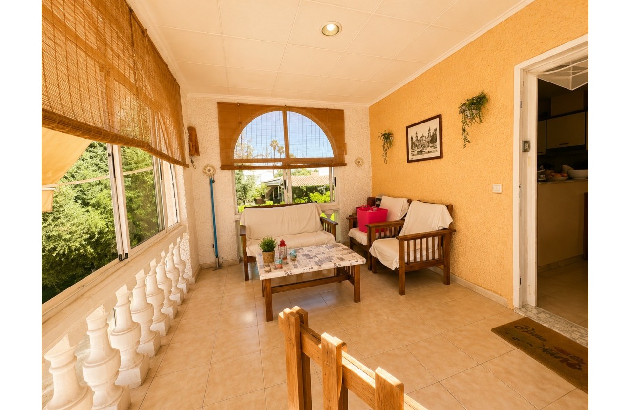 Begagnad - Fristående Villa - Torrevieja - La Siesta - El Salado -  Torreta