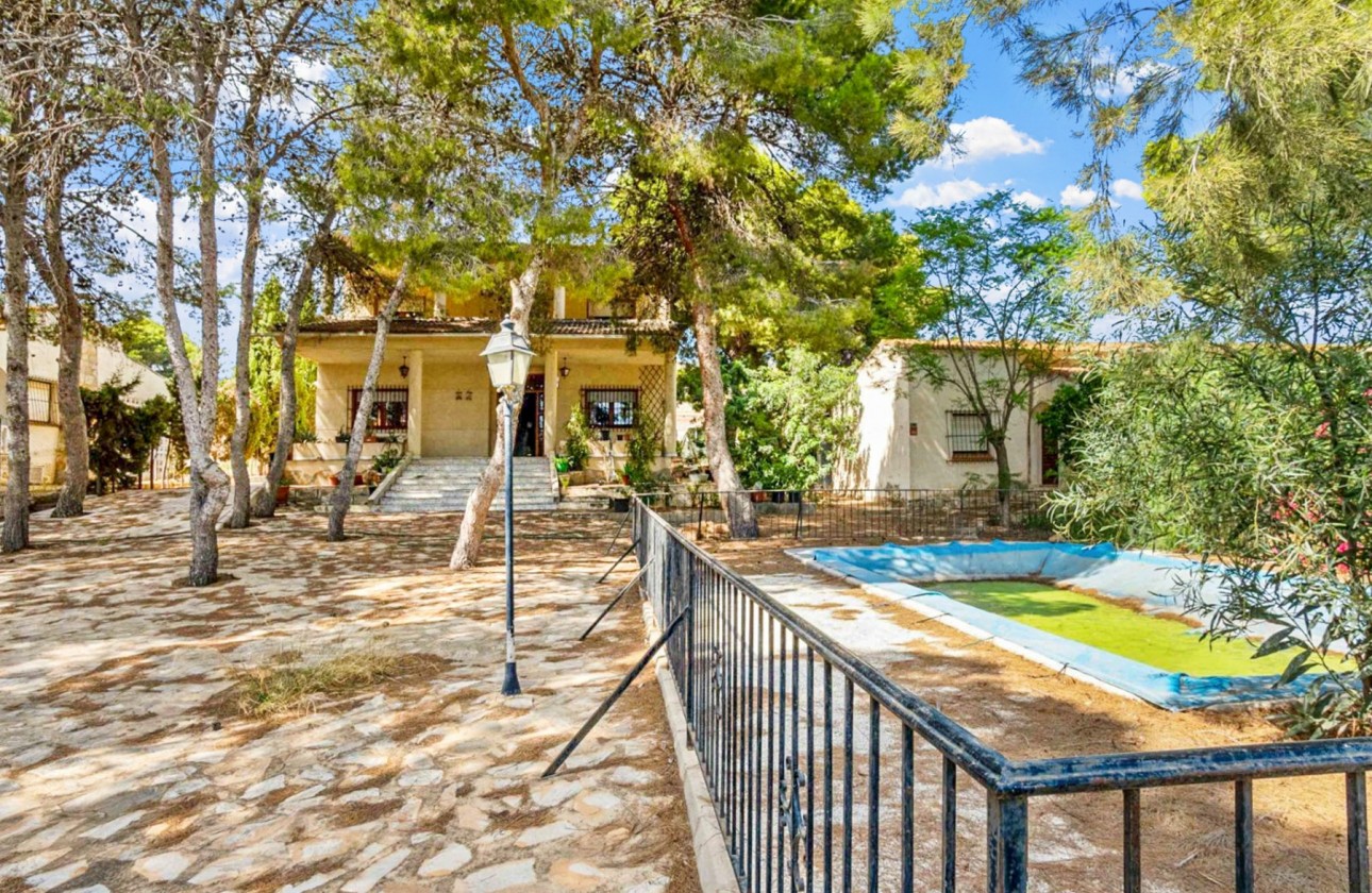 Begagnad - Fristående Villa - Torrevieja - Los Balcones - Los Altos del Edén
