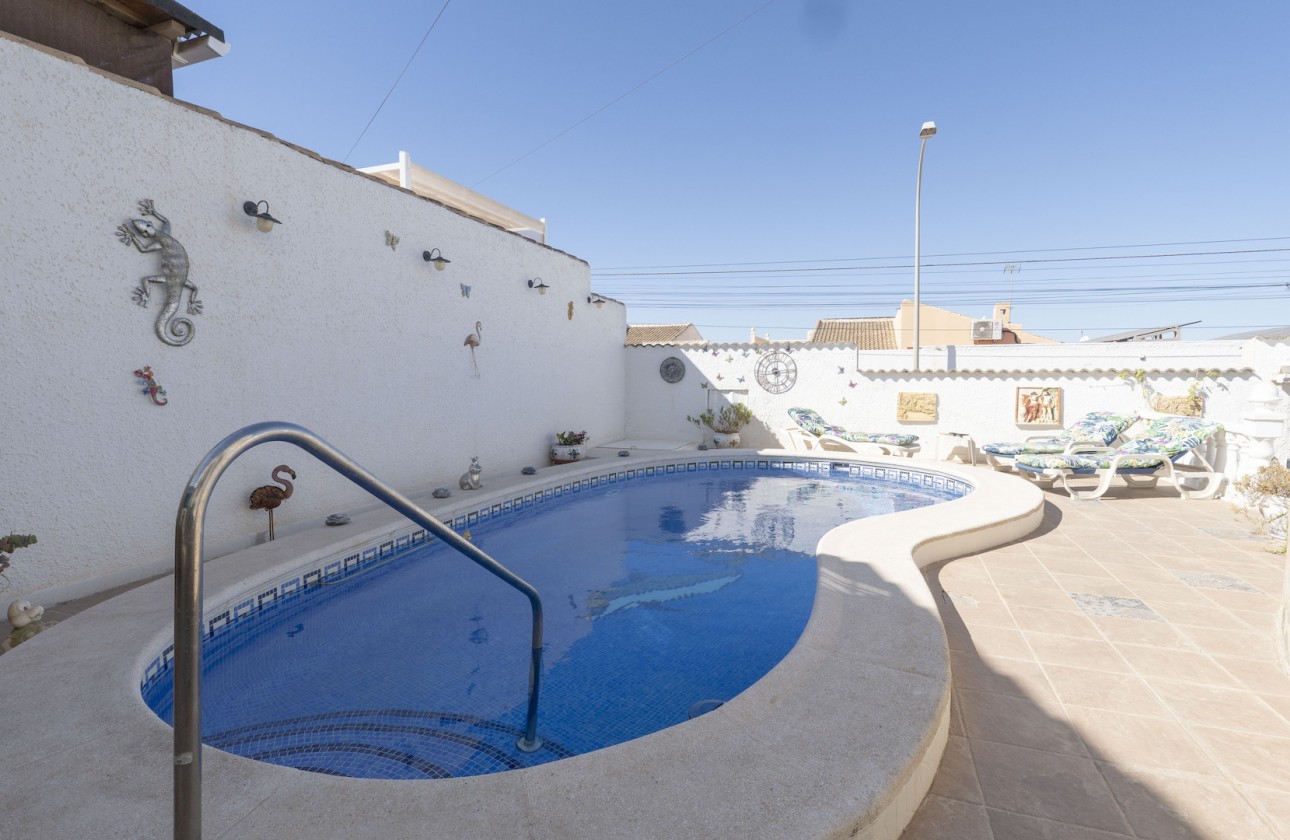 Begagnad - Fristående Villa - Torrevieja - San Luis