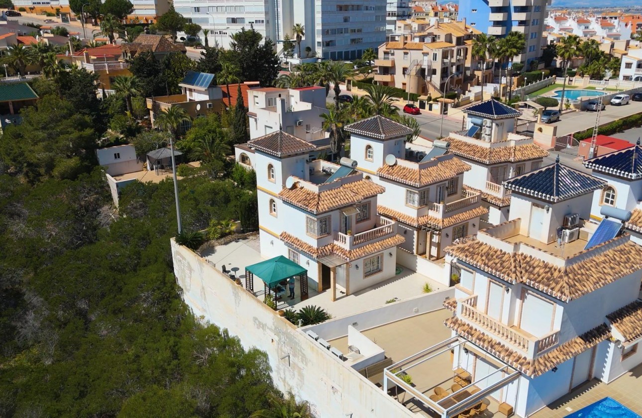 Begagnad - Fristående Villa - Torrevieja - Torrelamata - La Mata