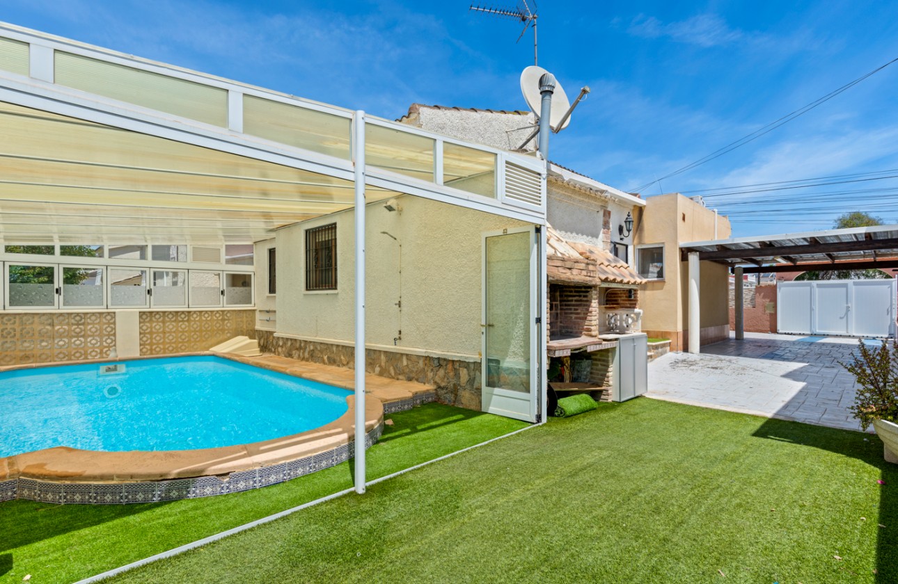 Begagnad - Fristående Villa - Torrevieja