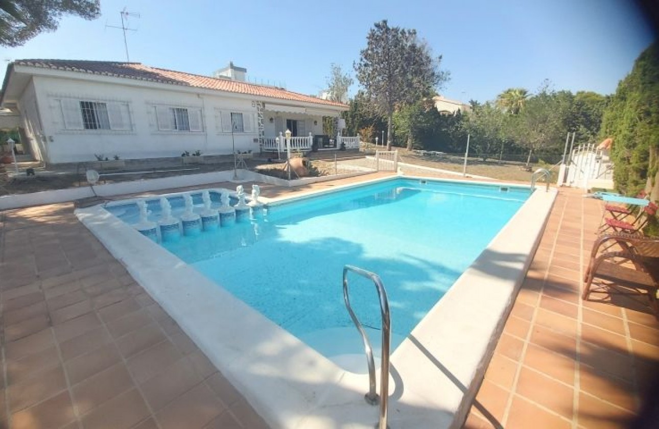 Begagnad - Fristående Villa - Torrevieja