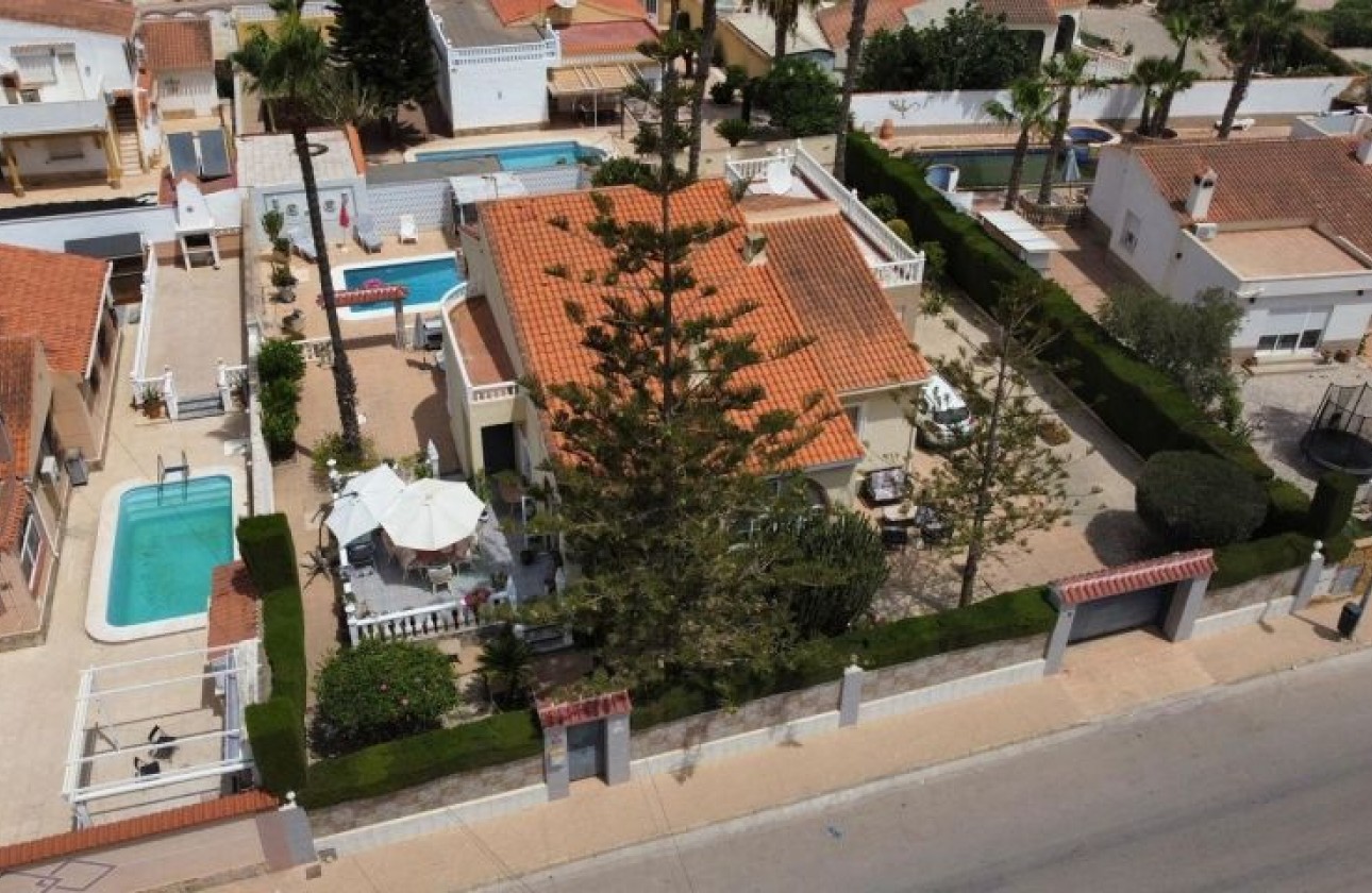 Begagnad - Fristående Villa - Torrevieja