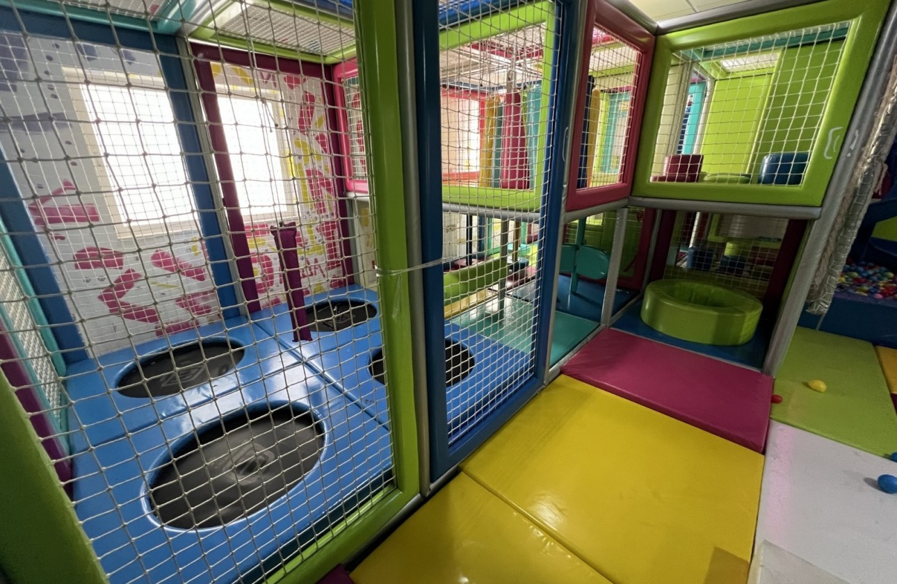 Begagnad - Kommersiell - Torrevieja