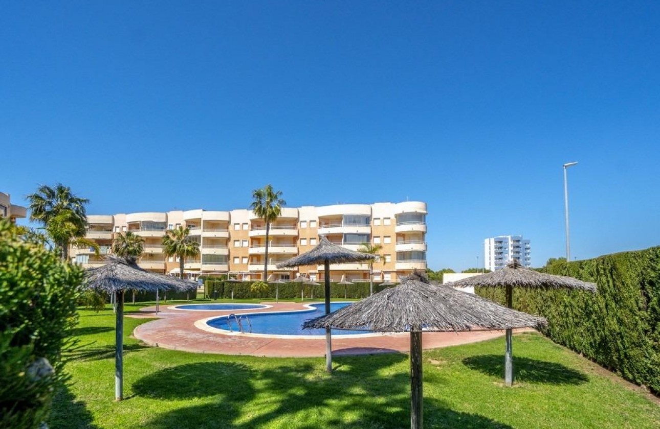 Begagnad - Lägenhet - Orihuela Costa - Campoamor