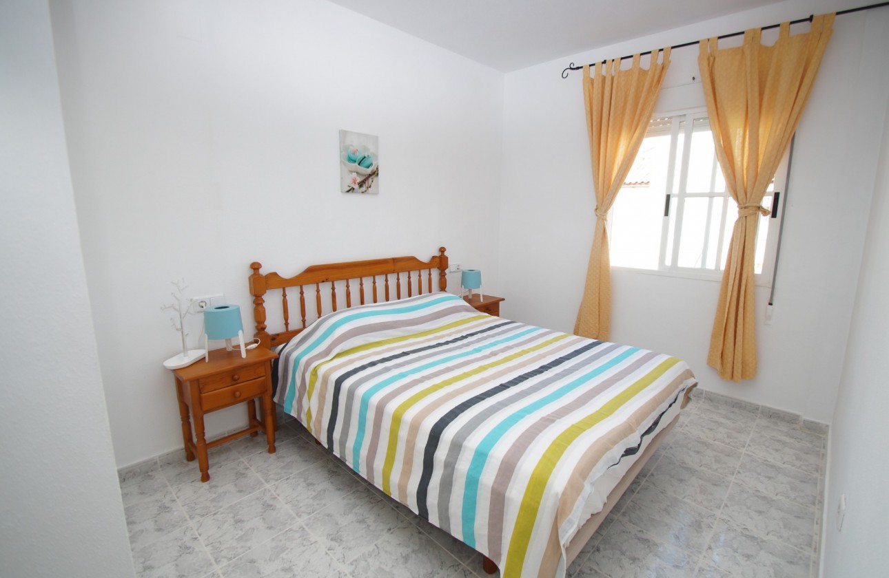 Begagnad - Lägenhet - Orihuela Costa - Playa Flamenca