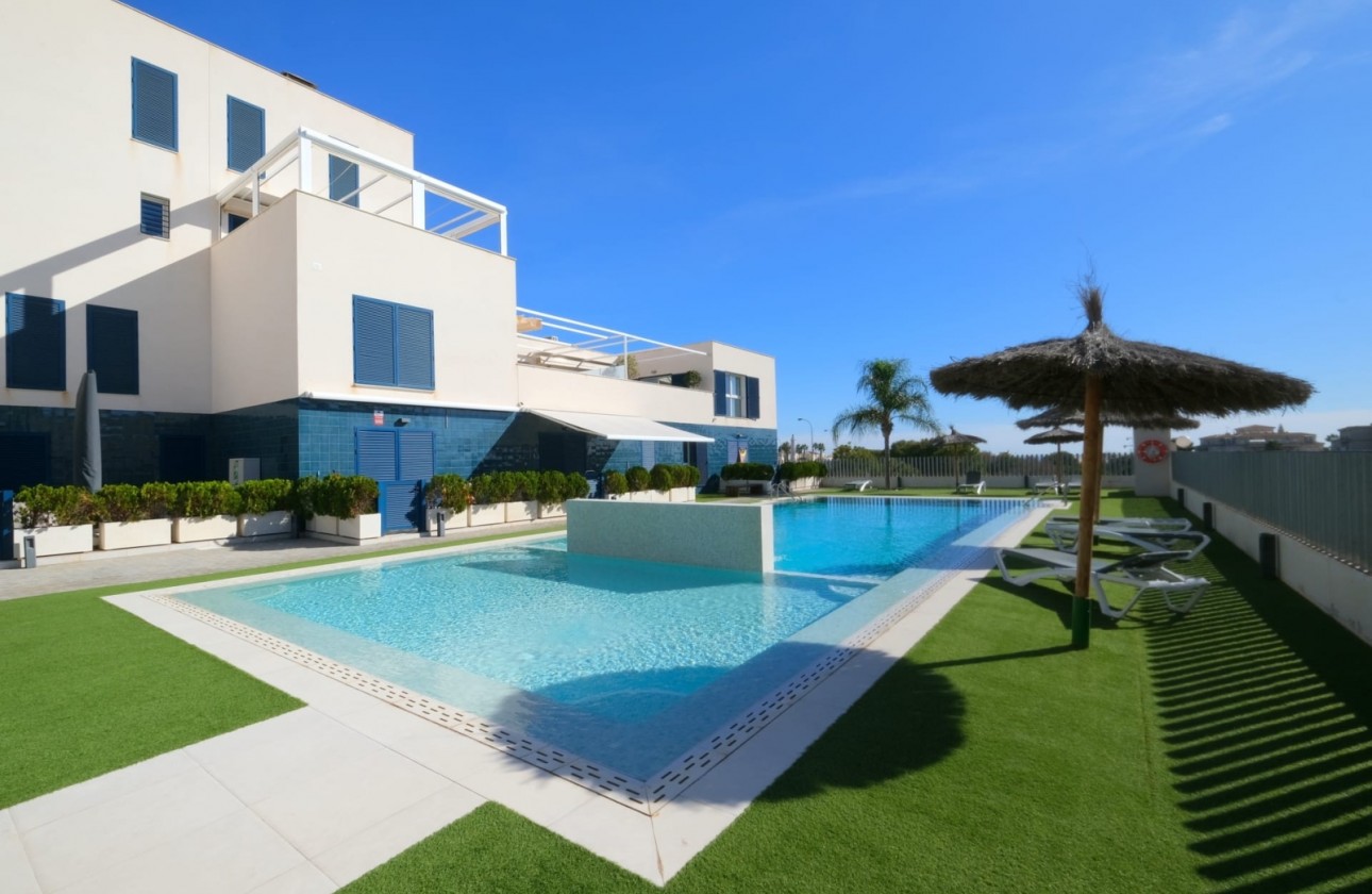 Begagnad - Lägenhet - Orihuela Costa - Playa Flamenca