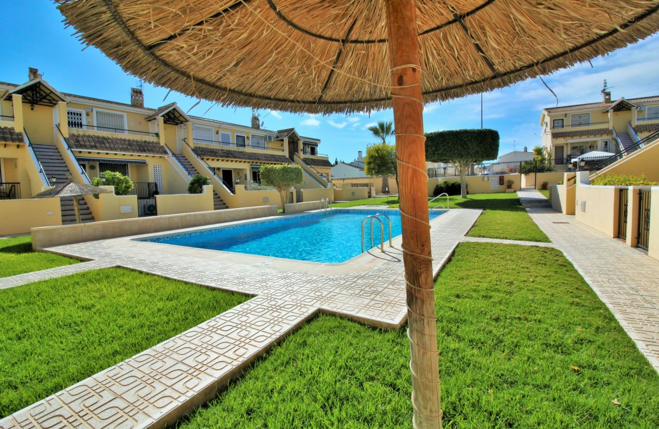 Begagnad - Lägenhet - Orihuela Costa - Villamartín