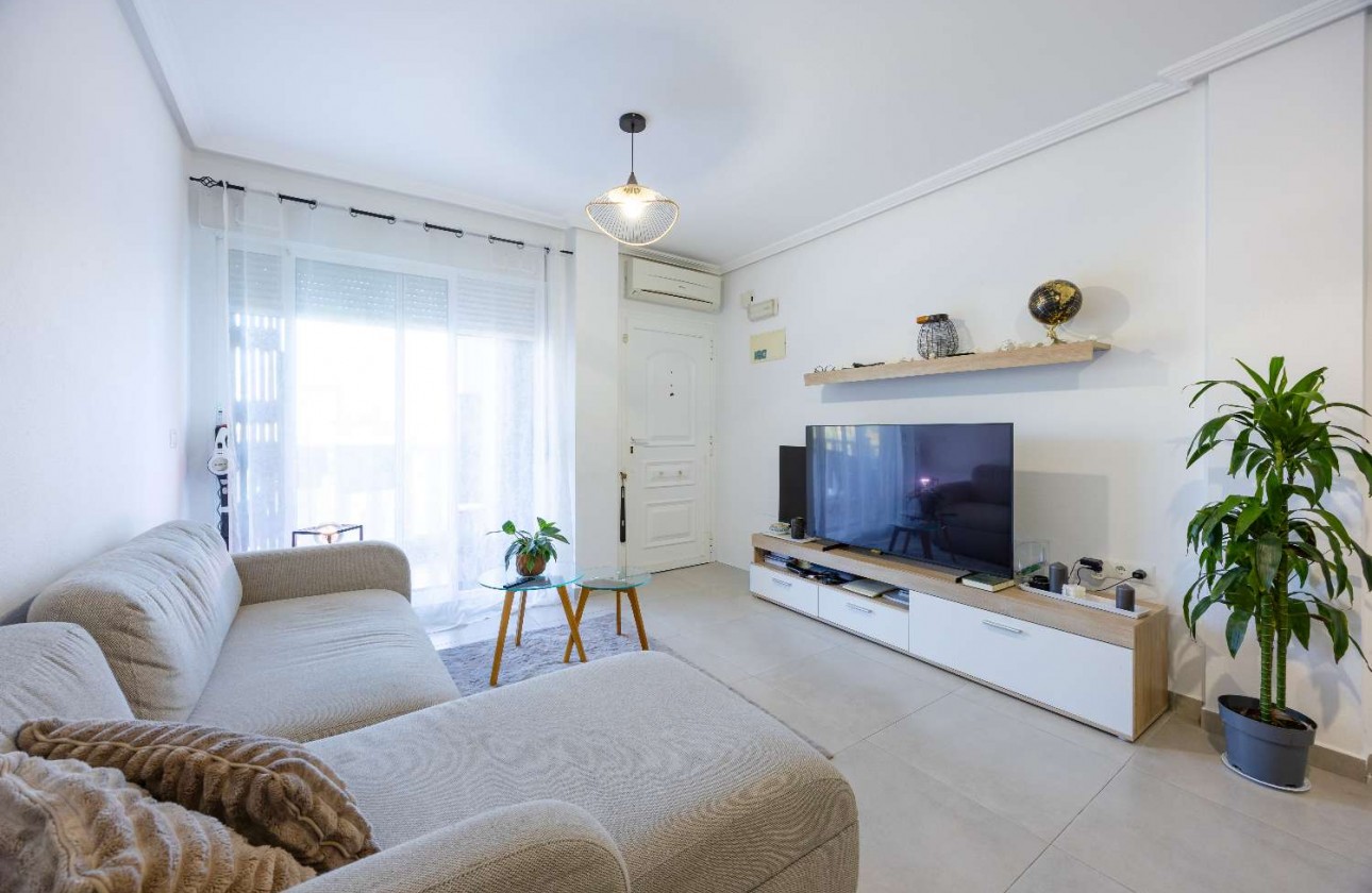 Begagnad - Lägenhet - Orihuela - Villamartín