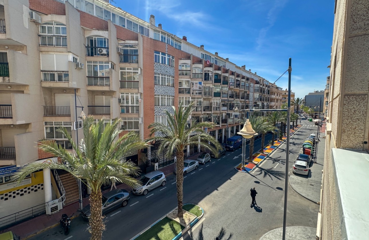 Begagnad - Lägenhet - Torrevieja - El Acequión - Los Náufragos