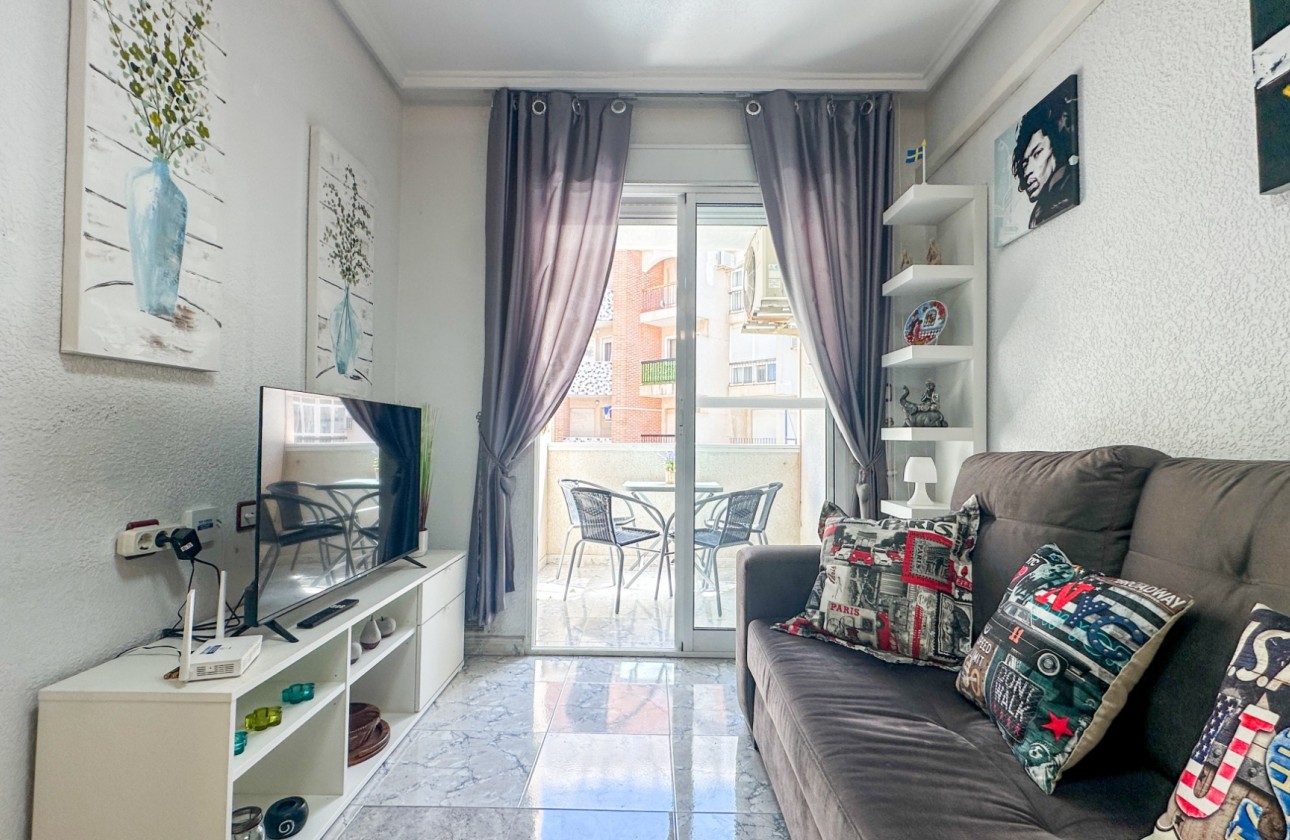 Begagnad - Lägenhet - Torrevieja - El Acequión - Los Náufragos