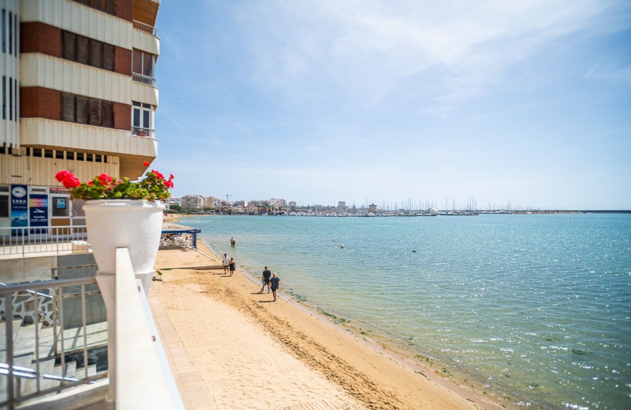 Begagnad - Lägenhet - Torrevieja - El Acequión - Los Náufragos