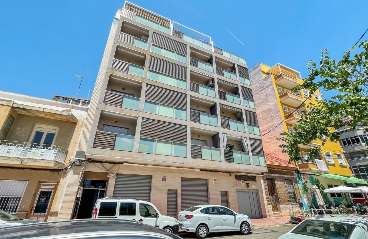 Begagnad - Lägenhet - Torrevieja - El Acequión - Los Náufragos