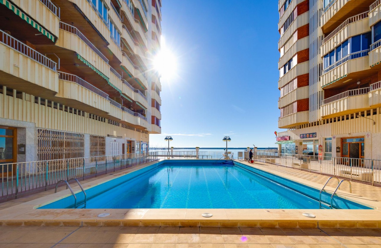 Begagnad - Lägenhet - Torrevieja - El Acequión - Los Náufragos
