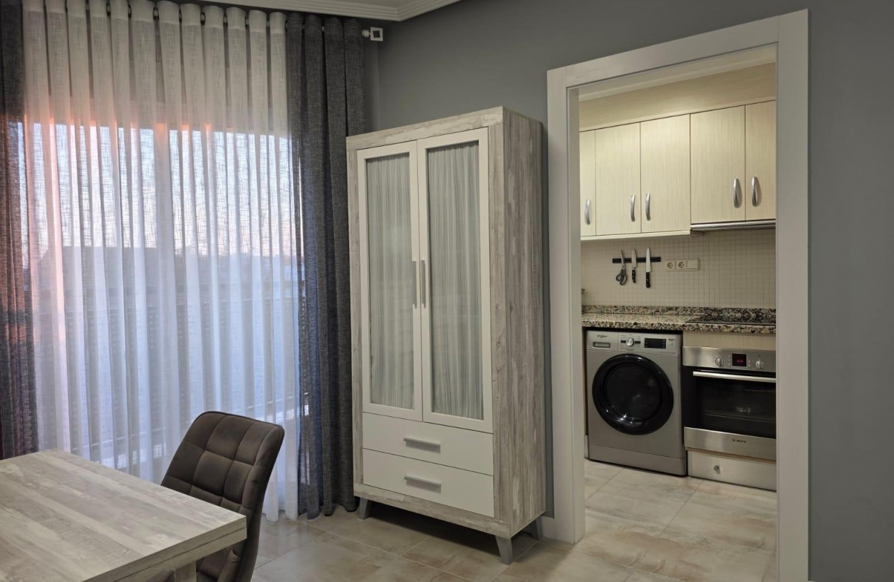 Begagnad - Lägenhet - Torrevieja - Nueva Torrevieja - Aguas Nuevas