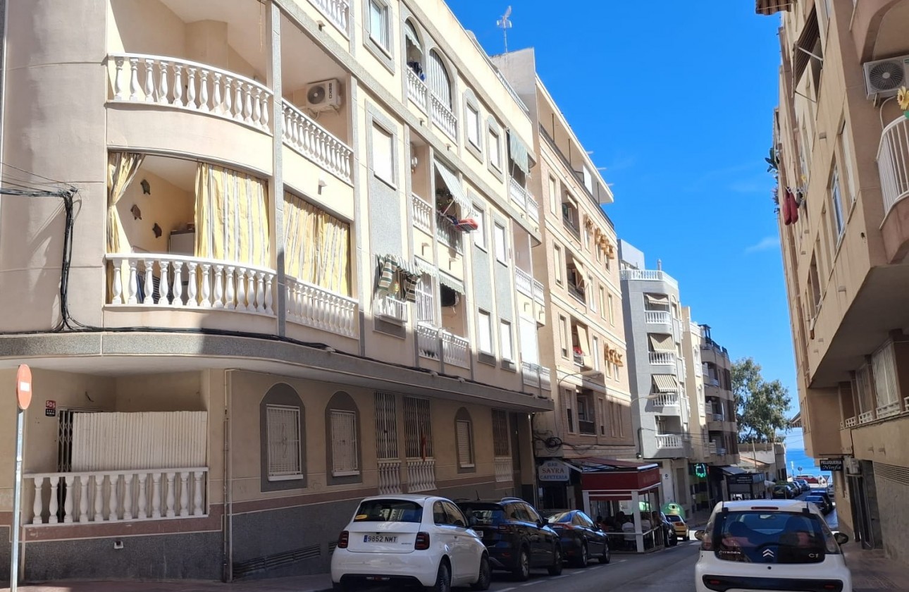 Begagnad - Lägenhet - Torrevieja - Playa de los Locos